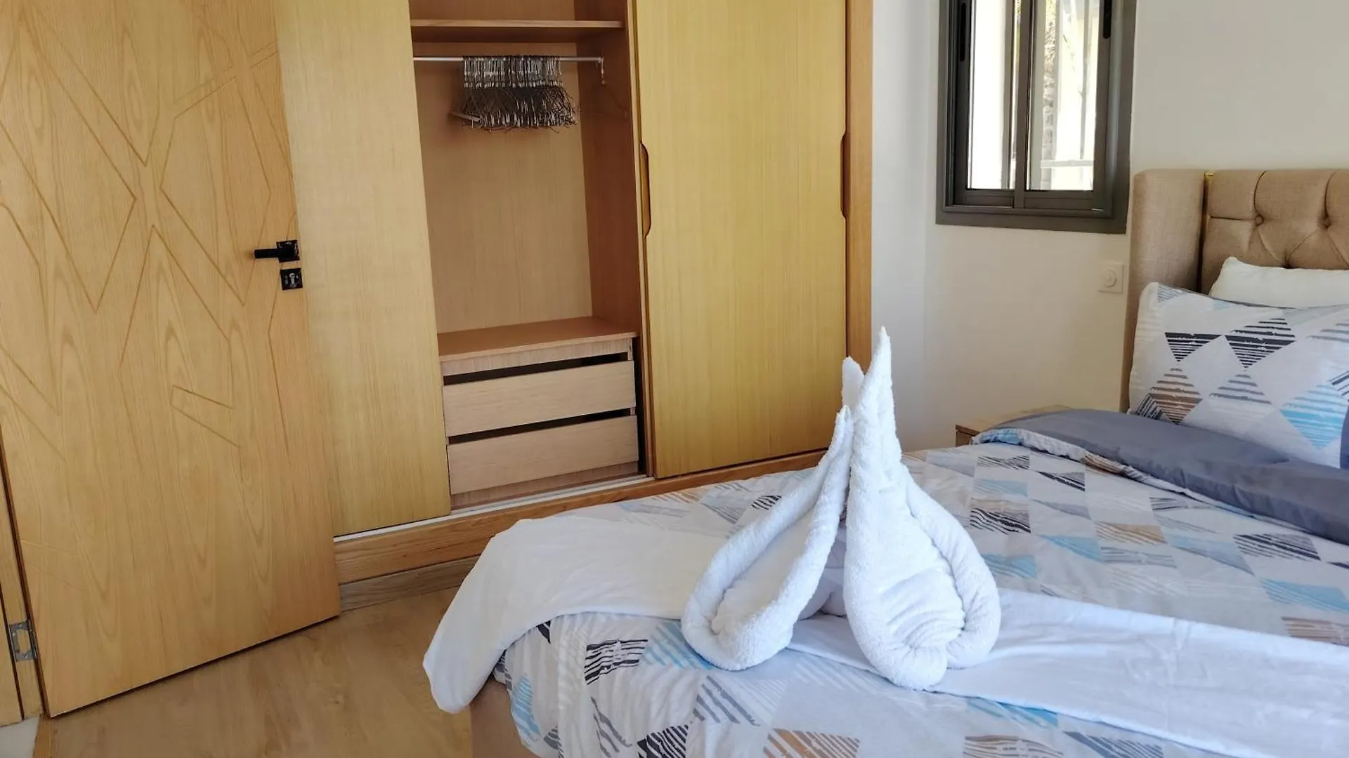Your Comfortable Stopover Nouaceur Apartment