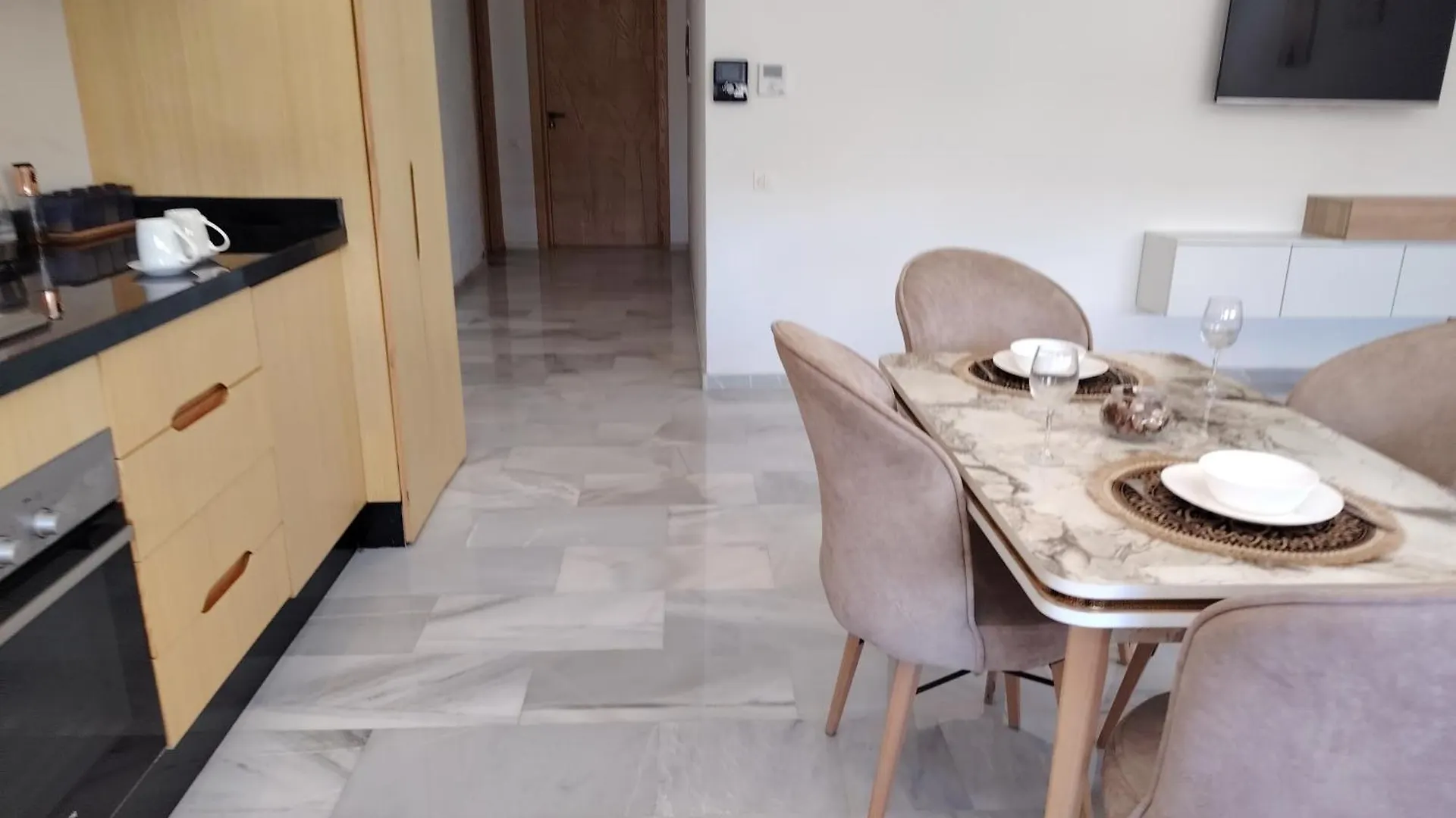 Your Comfortable Stopover Nouaceur Apartment